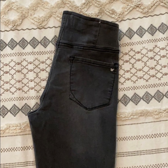 Tricot stretch bell bottom jeans in grey - Picture 2 of 4